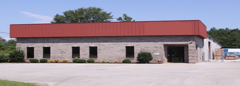 627 Roy Long Rd W, Athens, AL for sale - Building Photo - Image 1 of 1