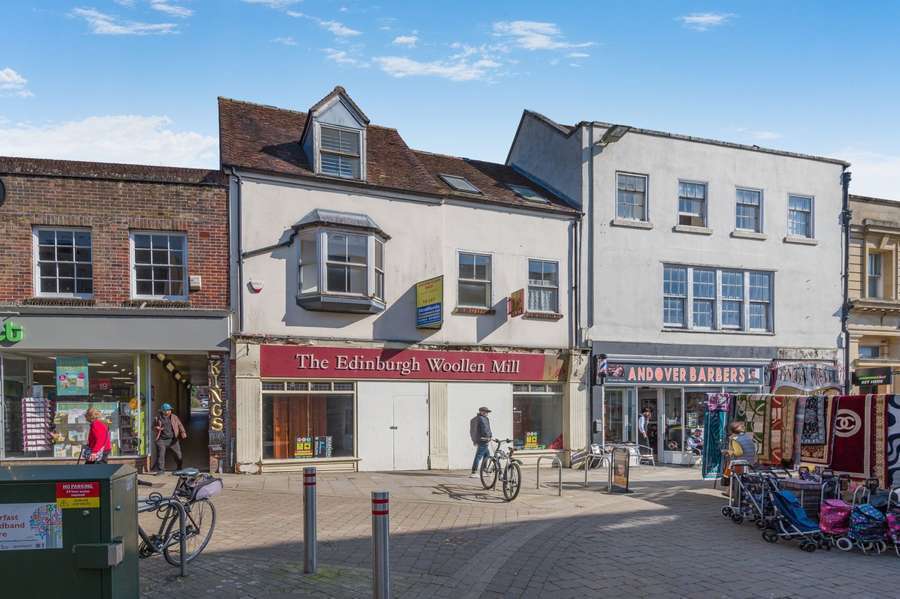 38-40 High St, Andover for sale Building Photo- Image 1 of 3