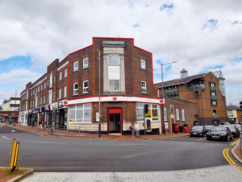 18-36 Grosvenor Rd, Tunbridge Wells to rent - Building Photo - Image 2 of 3