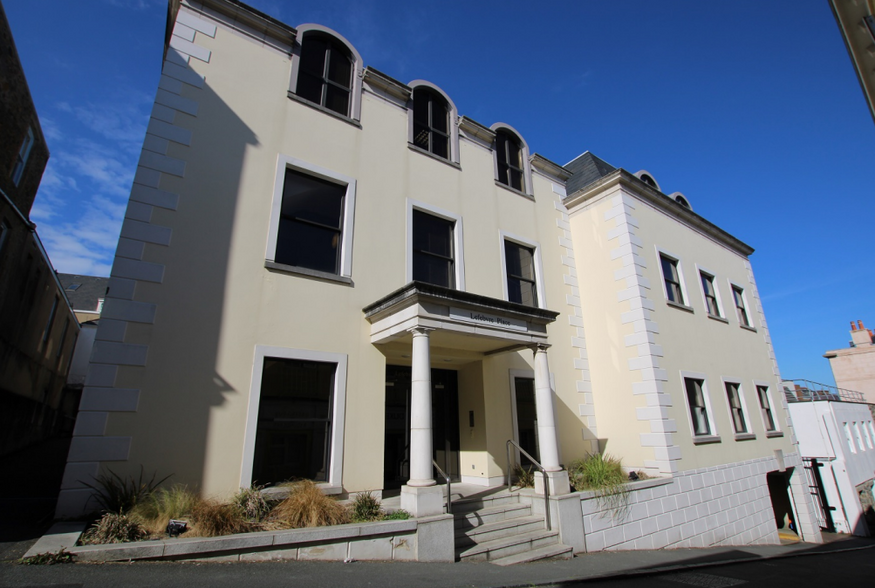 Lefebvre St, Guernsey for rent - Building Photo - Image 1 of 1