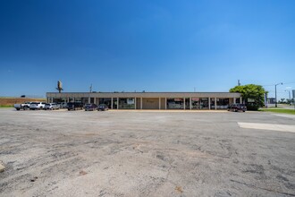 1204 E Main St, Weatherford, OK for sale Building Photo- Image 1 of 1