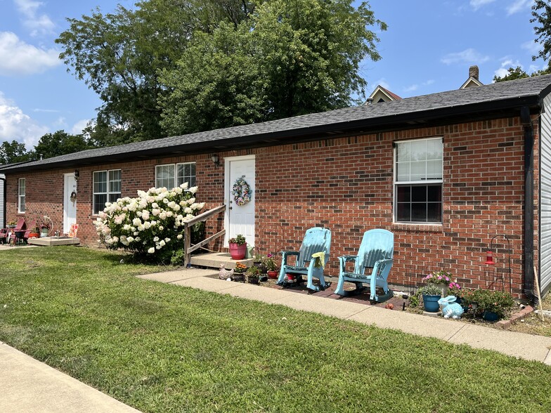 407 W South St, Greenfield, IN for sale - Building Photo - Image 1 of 10