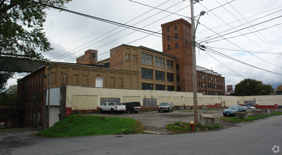 10 Park St, Amsterdam, NY for sale - Primary Photo - Image 1 of 7