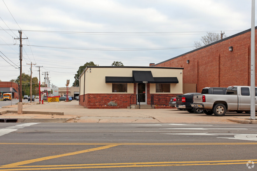 1021 NW 6th St, Oklahoma City, OK for sale - Primary Photo - Image 1 of 10