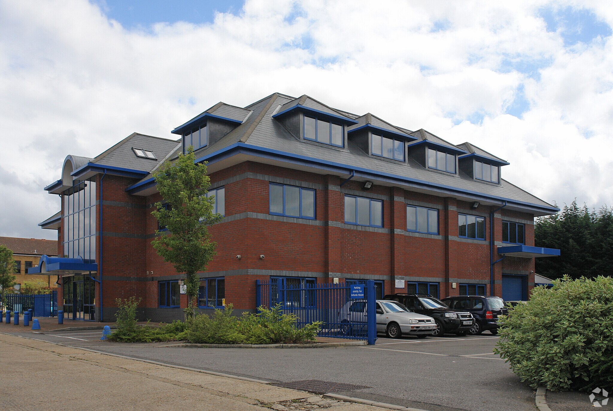 2 Brook Way, Leatherhead for sale Building Photo- Image 1 of 1