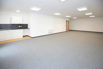 Cawdor St, Manchester to rent Interior Photo- Image 1 of 3