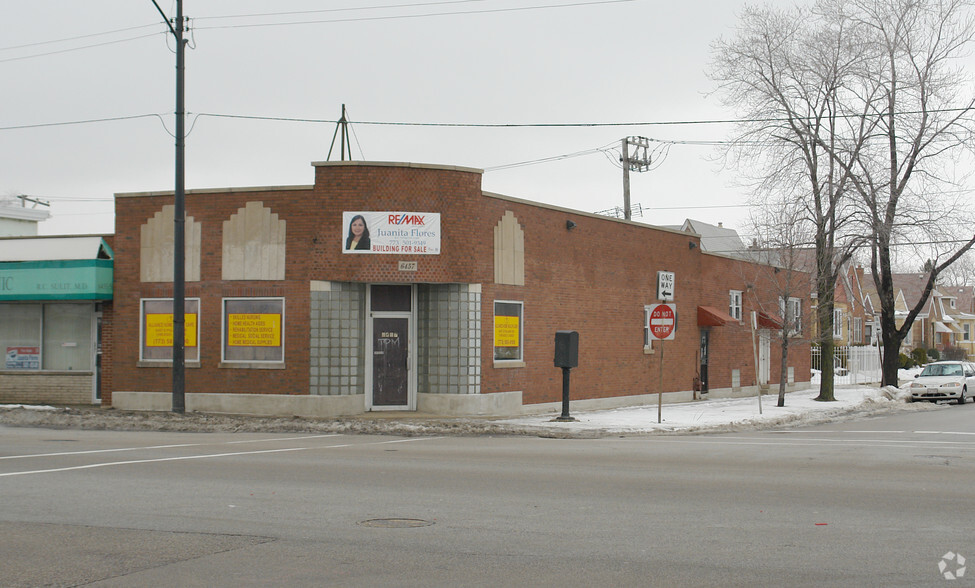 6457 S Pulaski Rd, Chicago, IL for sale - Primary Photo - Image 1 of 1