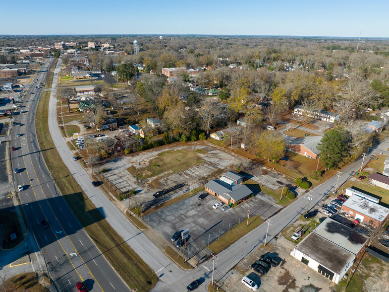 1175 Main St S, Greenwood, SC for rent - Aerial - Image 3 of 3