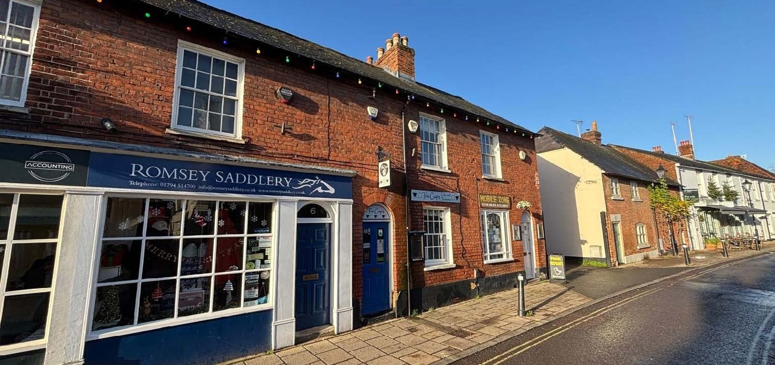 2-8 Latimer St, Romsey to rent Primary Photo- Image 1 of 4