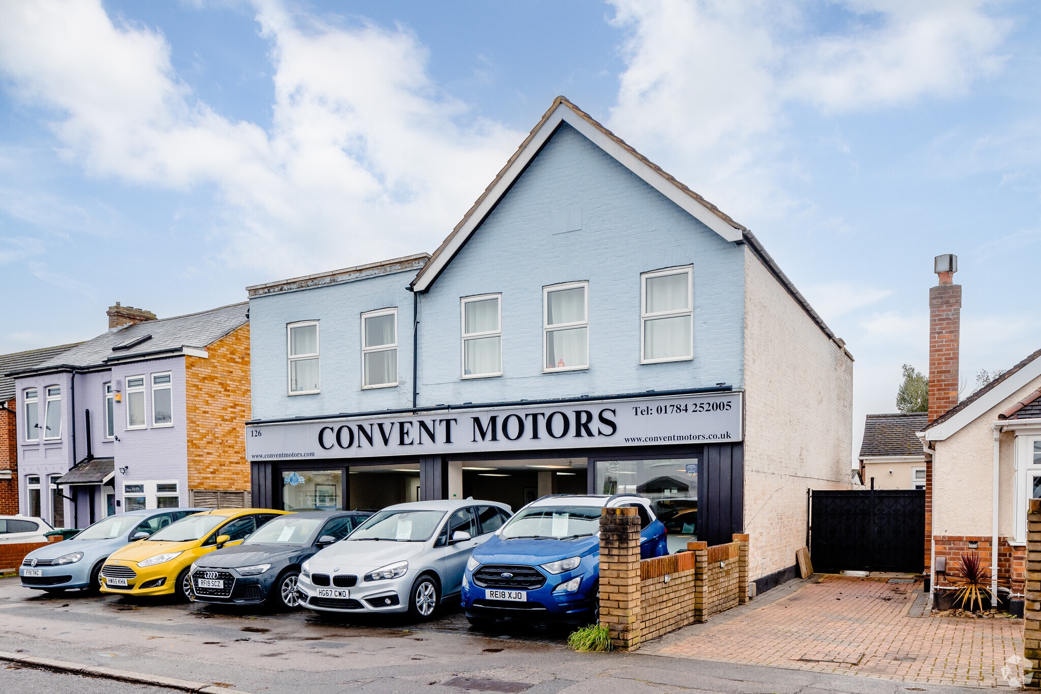 126 Feltham Hill Rd, Ashford for sale Primary Photo- Image 1 of 3