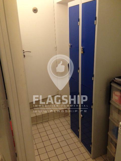 Retail in Paris for sale Interior Photo- Image 1 of 5