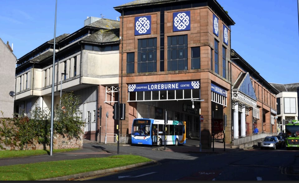 High St, Dumfries to rent - Building Photo - Image 1 of 18