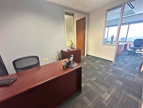 101 W Ohio St, Indianapolis, IN to rent Interior Photo- Image 2 of 5