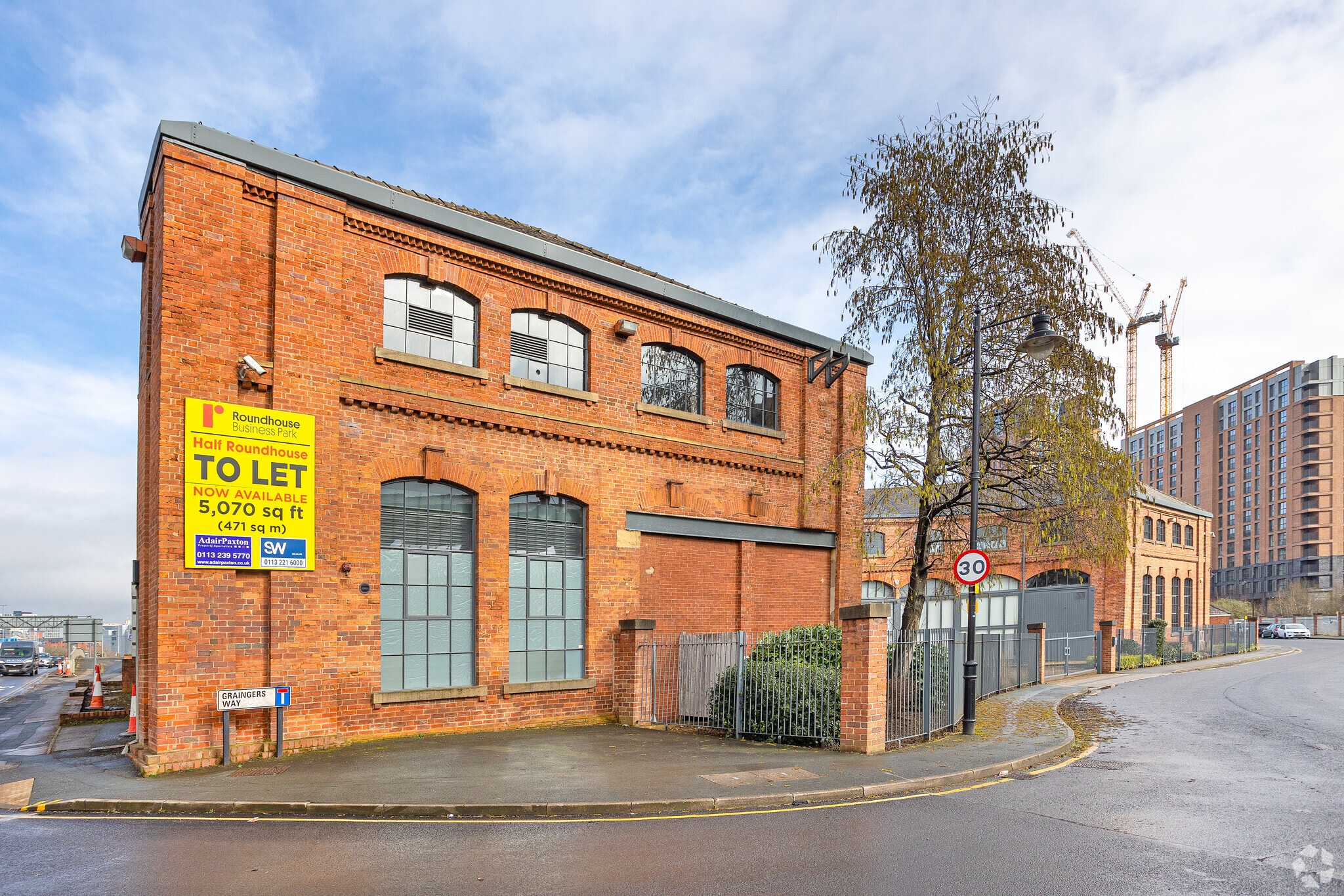 Graingers Way, Leeds to rent Primary Photo- Image 1 of 9