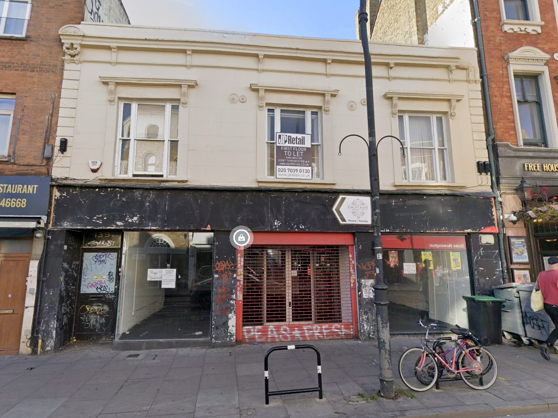 139-143 Stoke Newington High St, London to rent Building Photo- Image 1 of 2