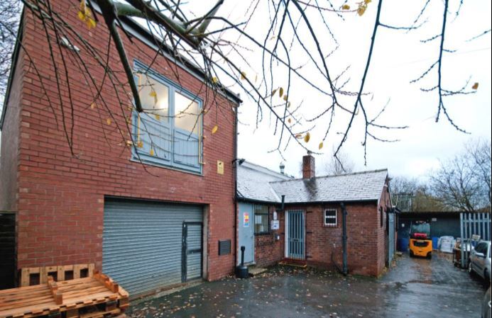 Bramhall Moor Ln, Stockport for sale Primary Photo- Image 1 of 1