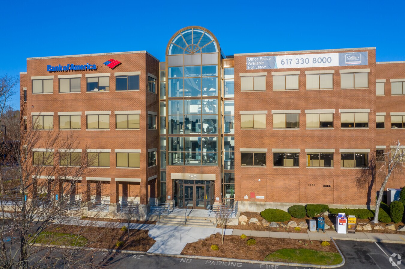 150 Grossman Dr, Braintree 02184