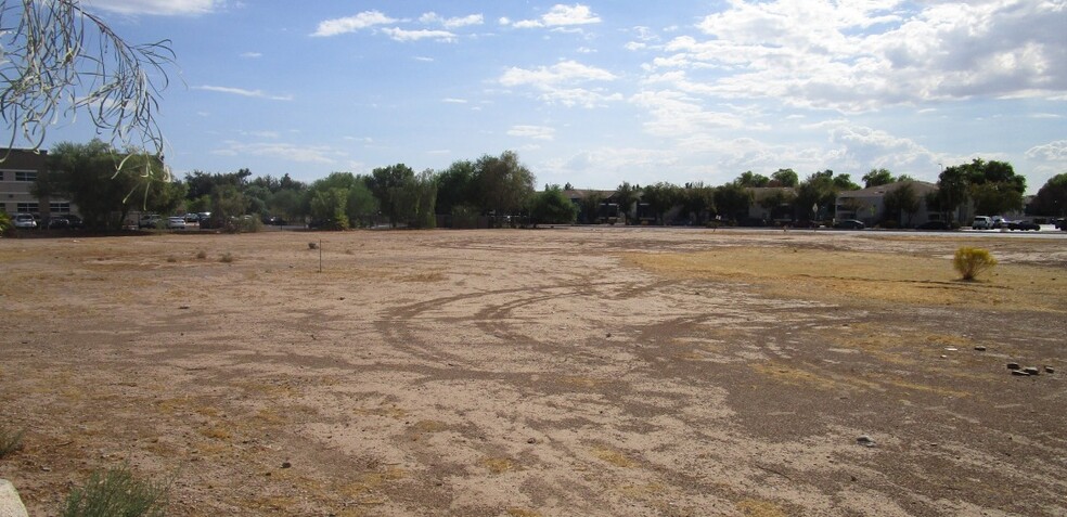 W Indian School Rd, Phoenix, AZ for sale - Building Photo - Image 2 of 3