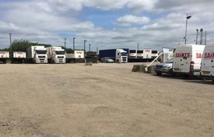 556 Bath Rd, West Drayton to rent Primary Photo- Image 1 of 6