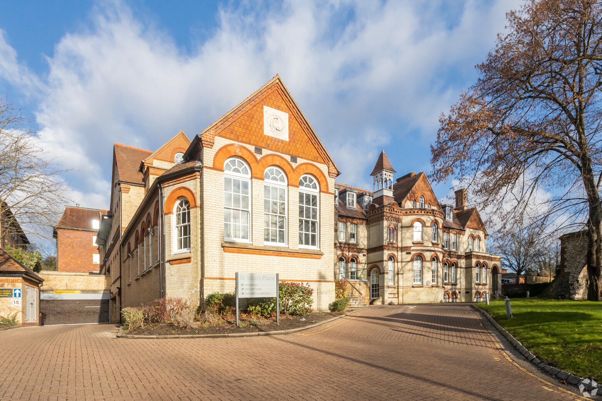 Easton St, High Wycombe for sale Primary Photo- Image 1 of 1