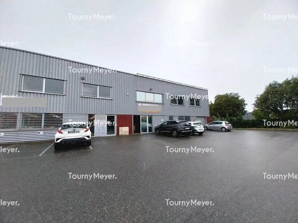 Light Industrial in Toulouse for sale Building Photo- Image 1 of 13