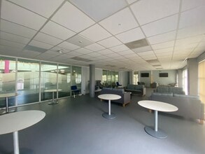 Dudley Rd, Brierley Hill to rent Interior Photo- Image 2 of 4