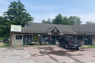 25 Raymond Rd, Colchester, VT for sale Building Photo- Image 2 of 5