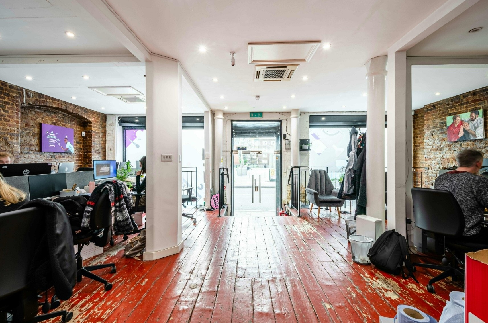38 Commercial St, London to rent Interior Photo- Image 1 of 18