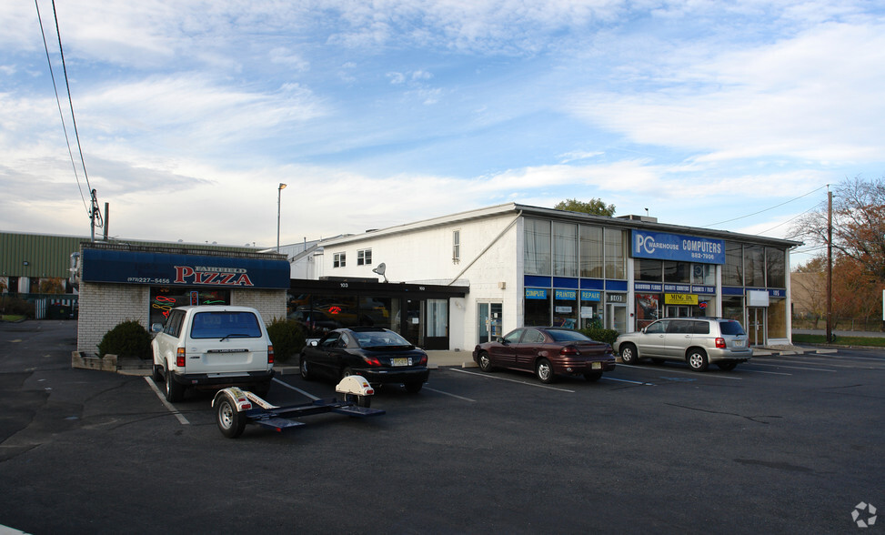 103-105 US Highway 46, Fairfield, NJ for rent - Building Photo - Image 3 of 16