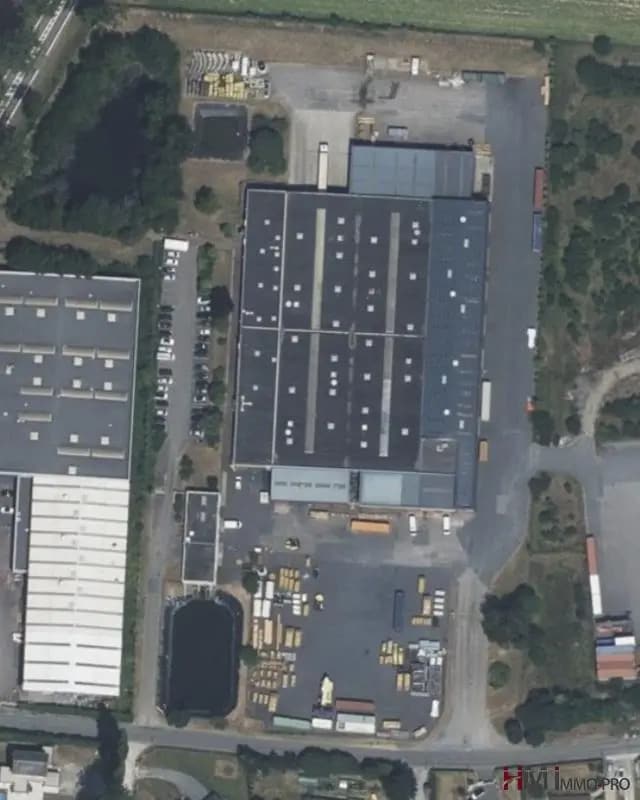 Vente Local d'activités 9 500 m² - Photo 1