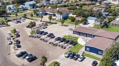 4234 Laguna Shores Rd, Corpus Christi, TX for rent Building Photo- Image 2 of 2