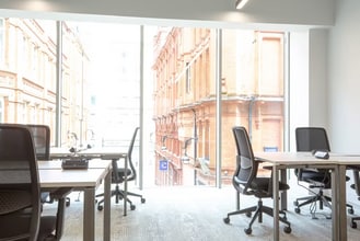 Temple Row, Birmingham to rent Interior Photo- Image 2 of 4