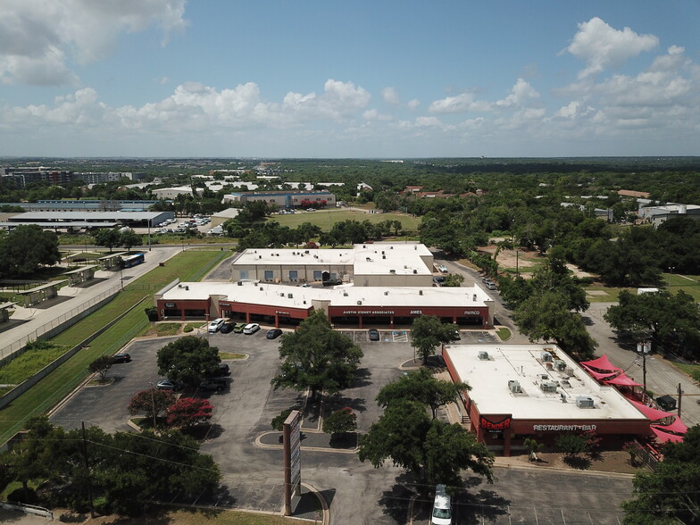 321 Ben White Blvd W, Austin, TX for rent - Aerial - Image 2 of 5