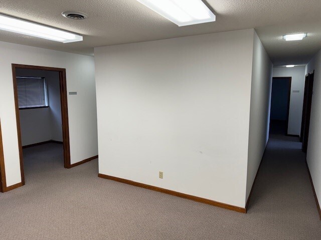 1713 S State St, Champaign, IL for rent - Building Photo - Image 2 of 6