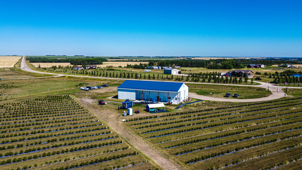 705068 82 -1, Wembley, AB for sale - Primary Photo - Image 1 of 55