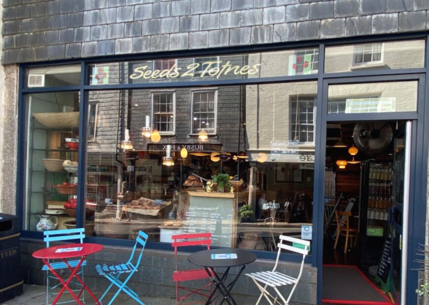 40-42 High St, Totnes for sale Primary Photo- Image 1 of 1