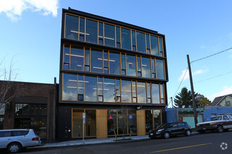 4713 N Albina Ave, Portland, OR for rent Primary Photo- Image 1 of 24