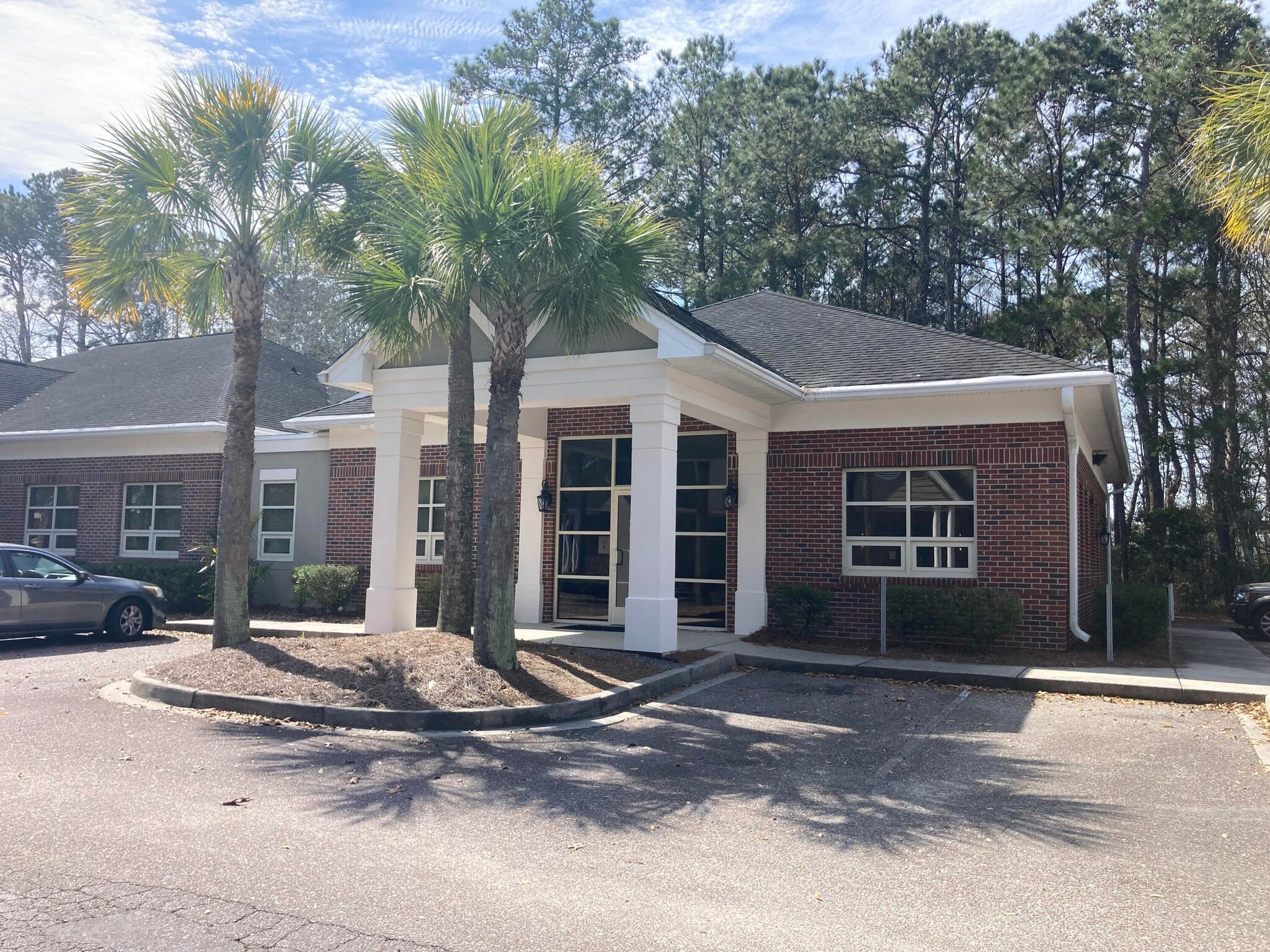 3040 N Highway 17, Mount Pleasant, SC for rent Building Photo- Image 1 of 11