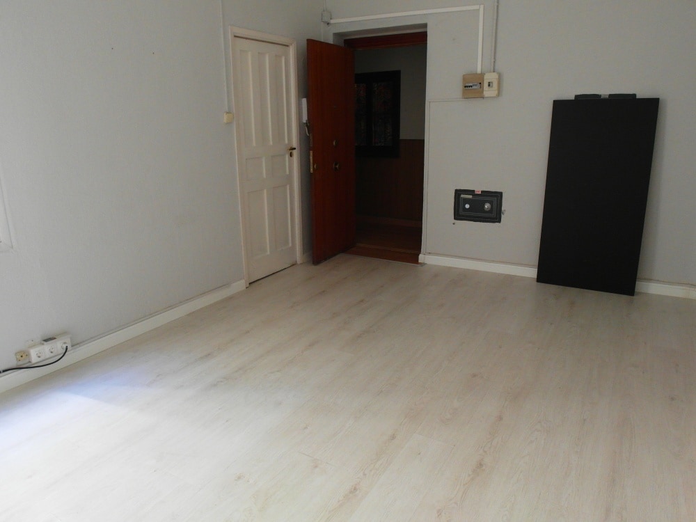 Office in Madrid, Madrid to rent Interior Photo- Image 1 of 2