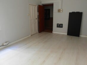 Office in Madrid, Madrid to rent Interior Photo- Image 1 of 2