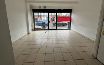 236 Portland Rd, London to rent Interior Photo- Image 1 of 2