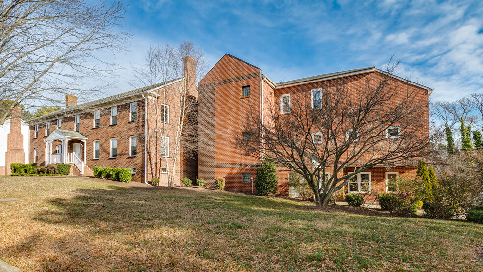 7300 Hanover Green Dr, Mechanicsville, VA for sale - Building Photo - Image 2 of 22