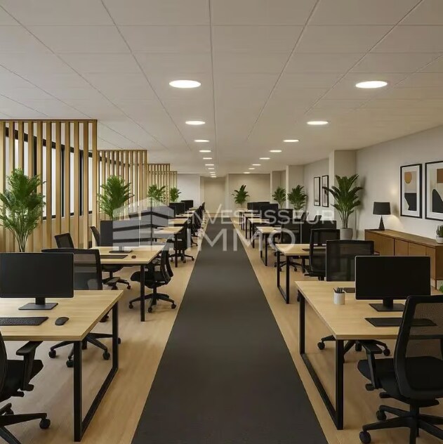 Office in Boissy-Saint-Léger to rent Interior Photo- Image 1 of 1