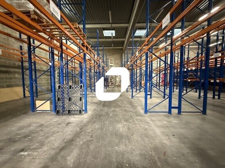 Light Industrial in Méry-sur-Oise for sale - Building Photo - Image 3 of 22
