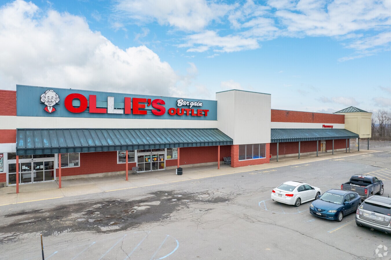 675 Kidder St, Wilkes Barre 18702 UK