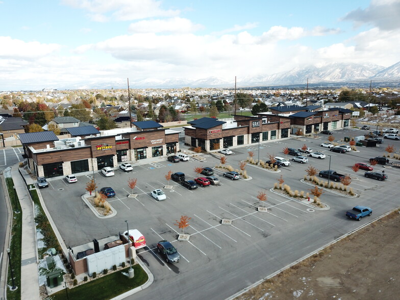 Multi-Tenant Investment South Jordan, UT portfolio of 3 properties for sale on LoopNet.co.uk - Building Photo - Image 1 of 7