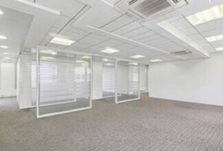More details for 24 Quai Gallieni, Suresnes - Office to Rent