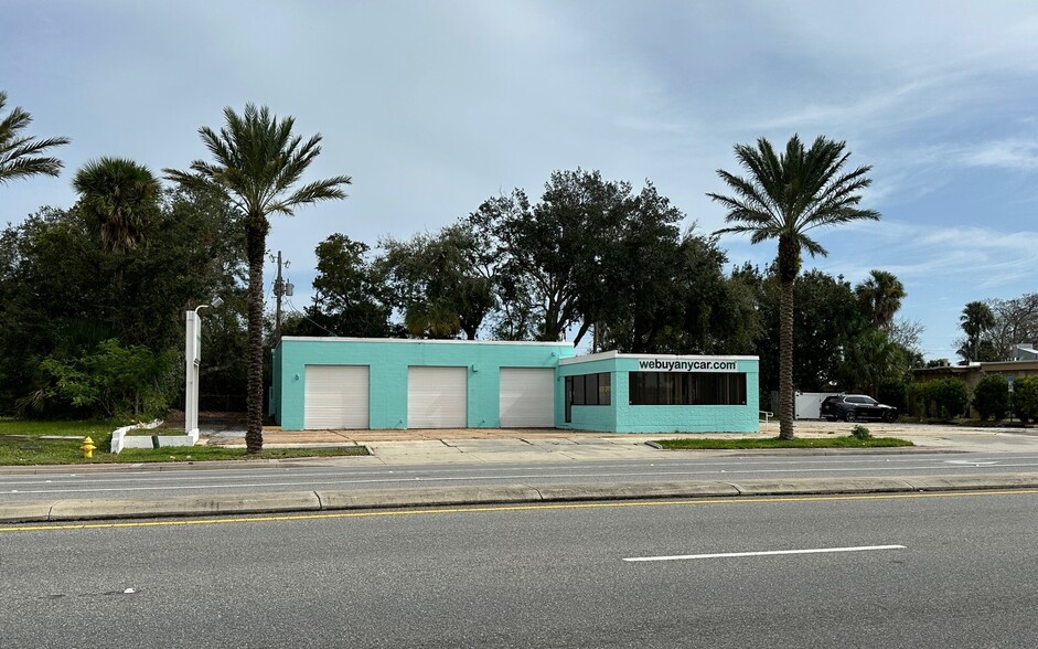 1615 S Ridgewood Ave, Daytona Beach, FL for sale - Building Photo - Image 1 of 5