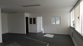More details for 12 Rue Des Cerisiers, Lisses - Light Industrial to Rent