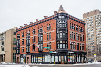 465-469 Wabasha St N, Saint Paul, MN for sale Building Photo- Image 1 of 1